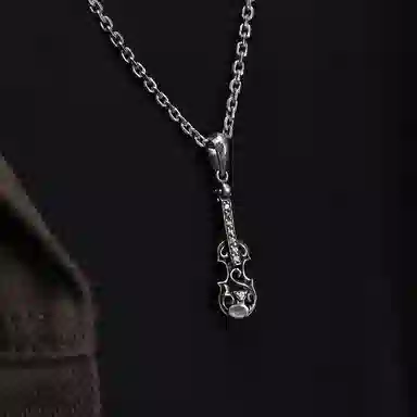 S925