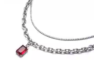 Cooraree Red Stone Pendant Necklace