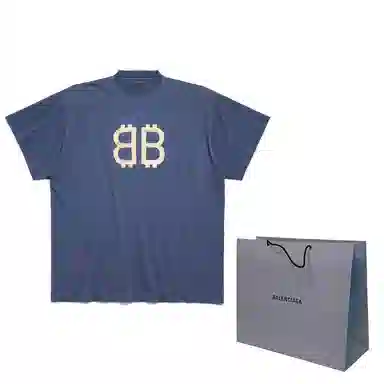 Balenciaga FW24 T