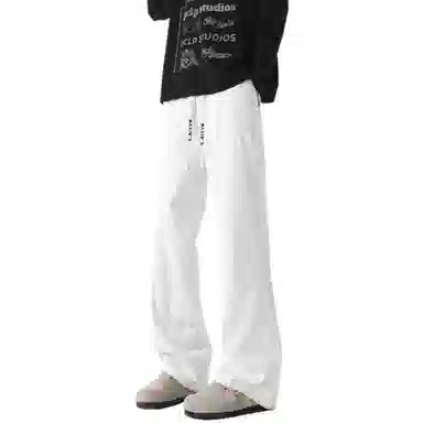 maxim's de paris vibe