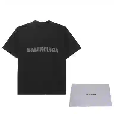 Balenciaga SS24 T