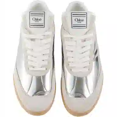 Chloe Kick