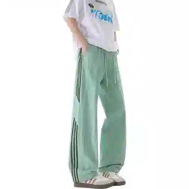 MKIEZER