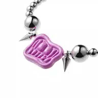 EVAE+MOB Candy Skull Necklace Pink Teeth
