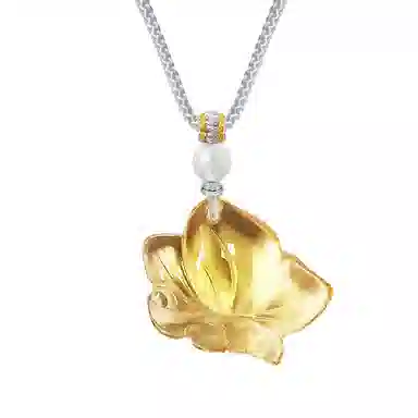 阿梵尼 粉色芙蓉石蝴蝶吊坠 清新甜美 锁骨链 轻奢高级感 水晶 项链 女款