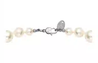 Vivienne Westwood One Row Pearl Bas Relief Choker