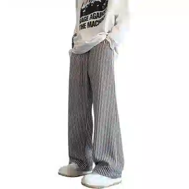 M JEANS STUDIOS 7