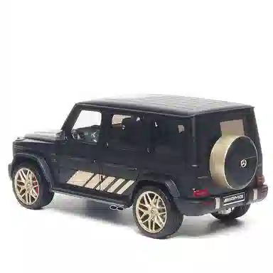 Almost Real 118-AMG G 63 Grand Edition