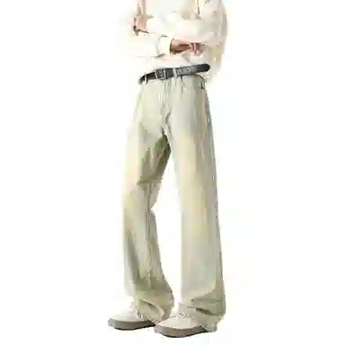 TOM ADAM