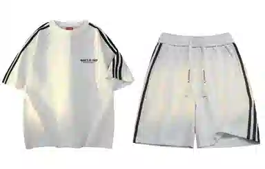 maxim's de paris logo