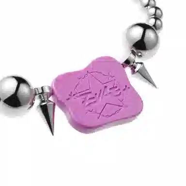 EVAE+MOB Candy Skull Necklace Pink Teeth