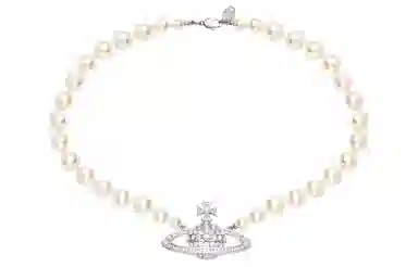 Vivienne Westwood One Row Pearl Bas Relief Choker