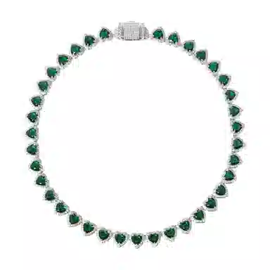 LUXTA Heart Necklace