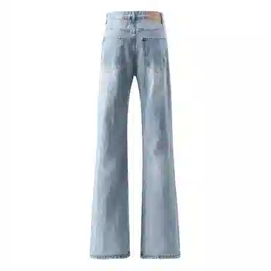 maxim's de paris vibe