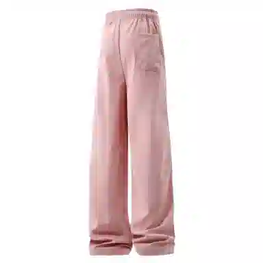 maxim's de paris vibe