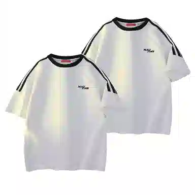 maxim's de paris logoT