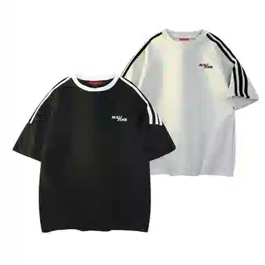 maxim's de paris logoT