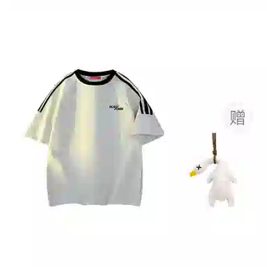 maxim's de paris logoT