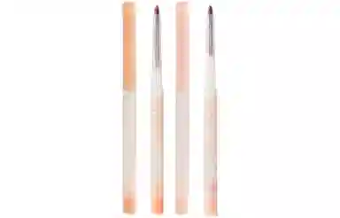 唯资 嘟嘟饱满唇线笔 提升气色