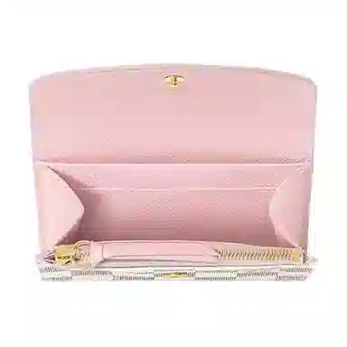 Louis Vuitton Christopher White