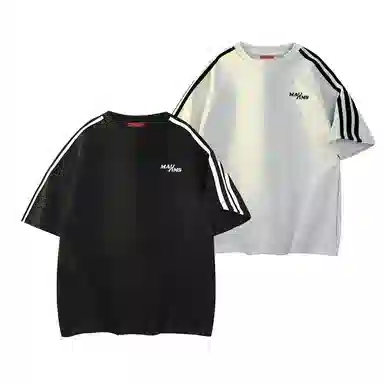 maxim's de paris logoT