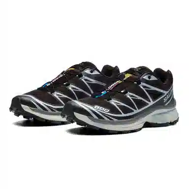 SALOMON XT-6