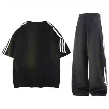 maxim's de paris logoT