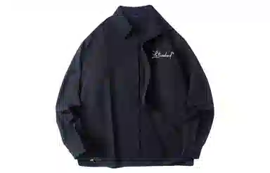 LA'T.WEEKEND Logocleanfit