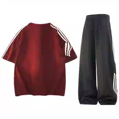 maxim's de paris logoT