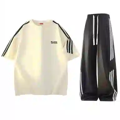 maxim's de paris logoT