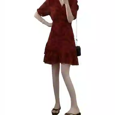 COMMA GIRL
