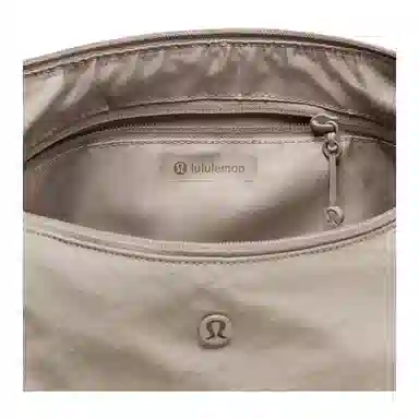 lululemon 13L