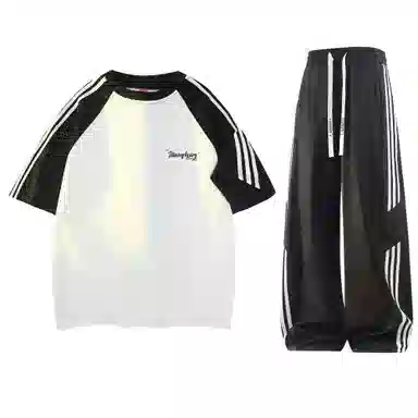 maxim's de paris logo