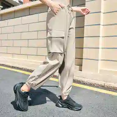 鸿星尔克 综训系列 运动休闲简约纯色直筒系带工装裤 女款 乳棕