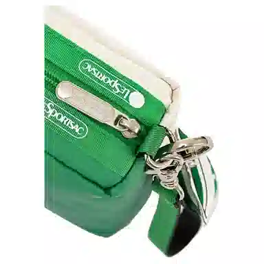 LeSportsac