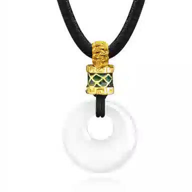 老凤祥 富贵公主平安扣 新中式国潮   小众设计冰透 平安喜乐 诸事顺利 轻奢风格时尚精致高级感#好运 玉髓 项链 男女同款情侣款