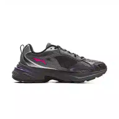 LEAGUE OF LEGENDS x LiNing Y2K