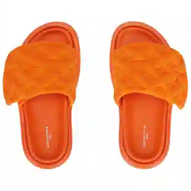 LOUIS VUITTON Pool Pillow Comfort