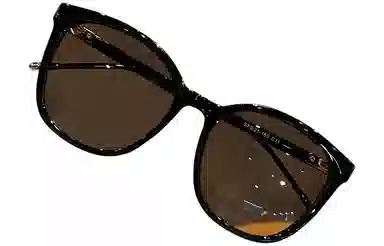 Cranta Komeia TR90
