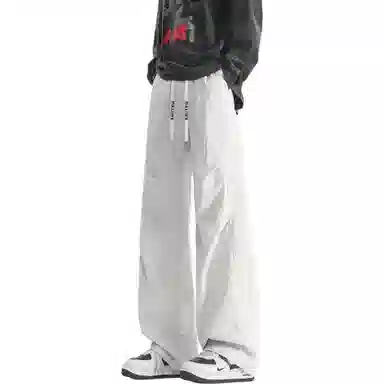 maxim's de paris vibe