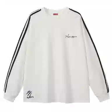 maxim's de paris logoT