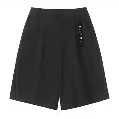 maxim's de paris vibe