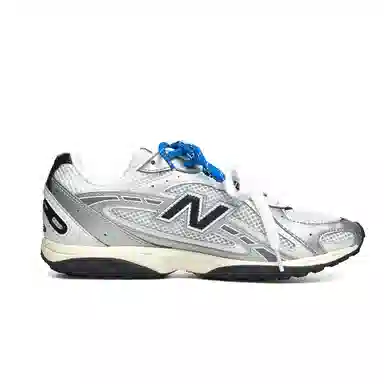 New Balance 204L