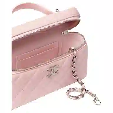 CHANEL 25B LP Logo