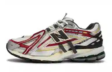 New Balance 1906 811