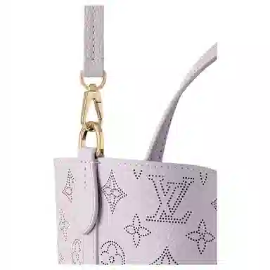 LOUIS VUITTON Blossom