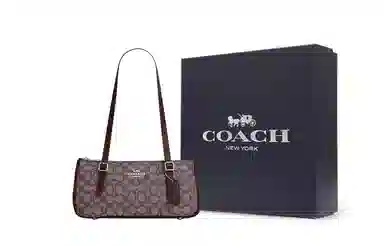COACH Asher 34 Logo