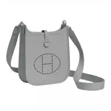 HERMES Evelyne 16 H Clemence