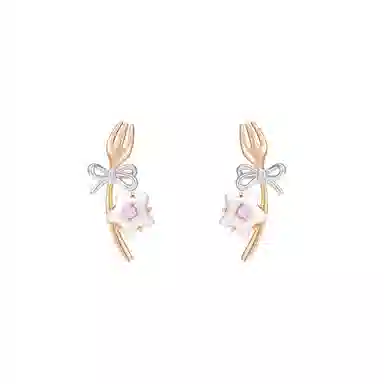 SUMIYAKI Cream Star Banquet Copper Earrings