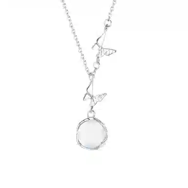 【S999足银 招财蝴蝶】 希遇 好运褔蝶 白月光 吊坠 连荔枝 新中式复古时尚简约清透气质优雅 玉髓 项链 男女同款情侣款